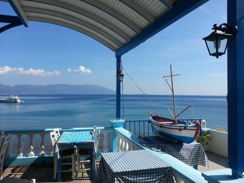 Nereides Seaside Apartments 马拉斯豪克艾蒙普斯 外观 照片